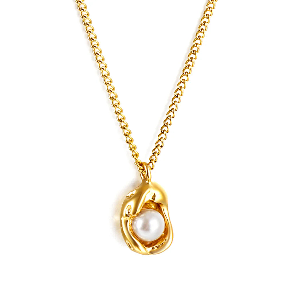 The Aura Pearl Pendant Necklace – Fluid Gold Edition