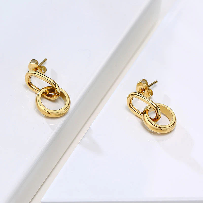 Aura Linked Stud Earrings – 18K Gold Plated