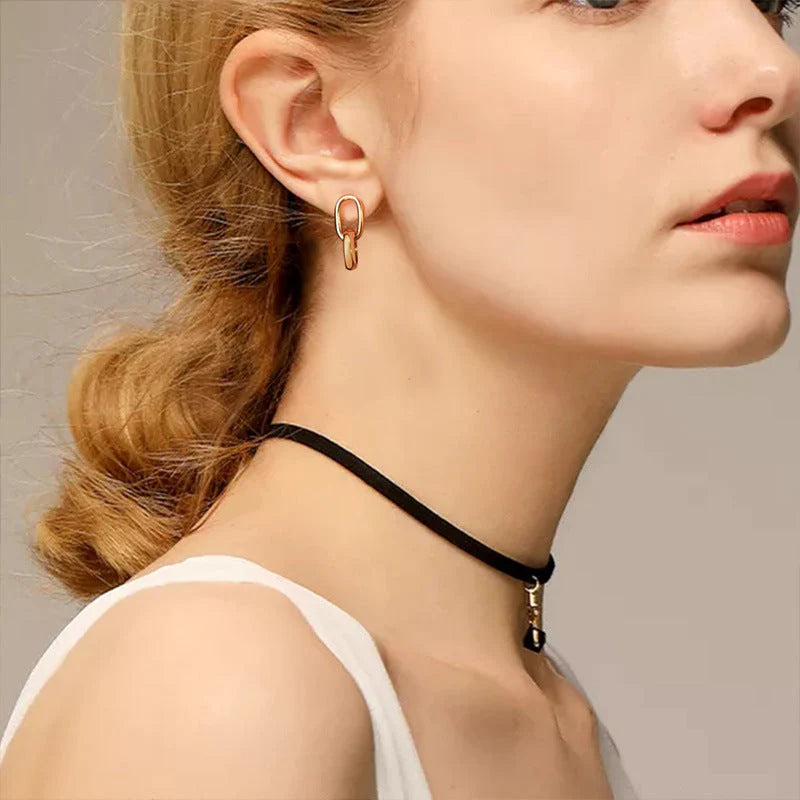 Aura Linked Stud Earrings – 18K Gold Plated